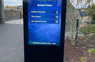 Guest-Facing Digital Displays – Powered by CmdCentr